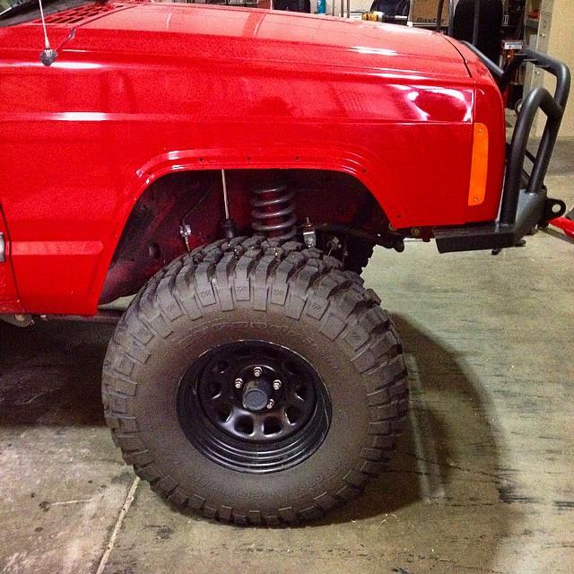 Jeep xj on sale front fenders