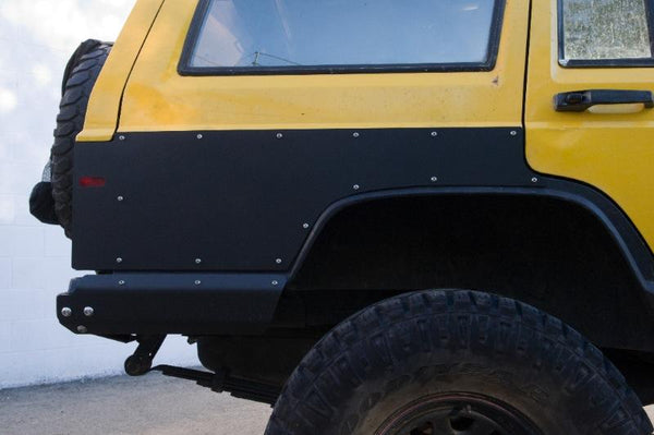 Rear Quarter Panel Armor & Tail Light Guard- Jeep Cherokee XJ - DirtBound Offroad